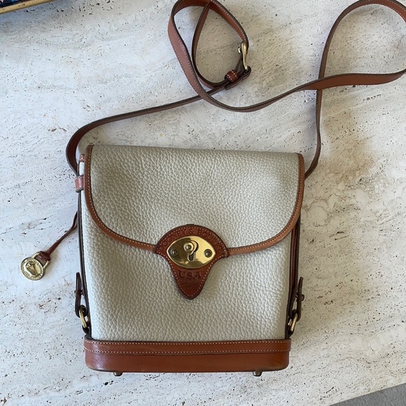 Dooney and Bourke Crossbody Bag - Picture 1 of 4
